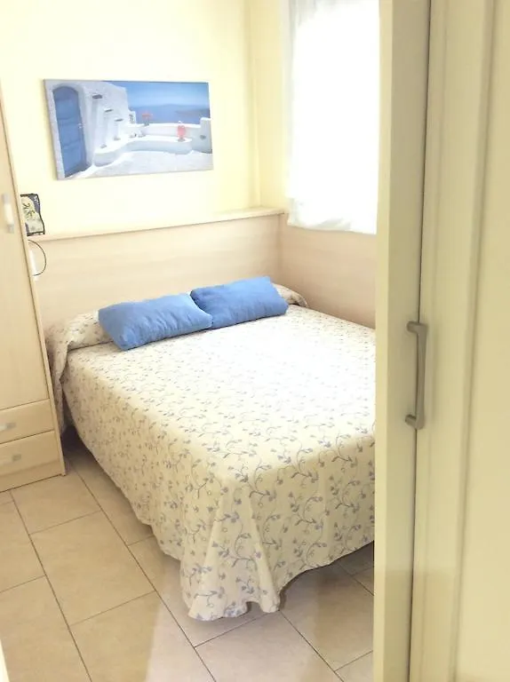 Apartamentos Sol Center Lloret Lloret de Mar Apartment